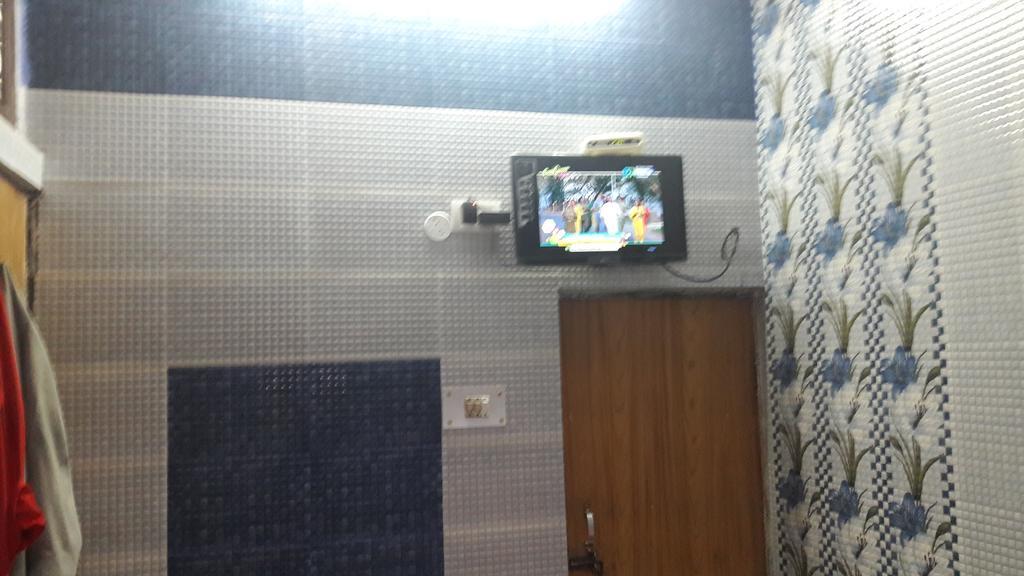 Sai Kripa Guest House Харидвар Экстерьер фото